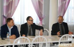 В Колэнерго встретились руководители служб РЗА В Колэнерго встретились руководители служб РЗА